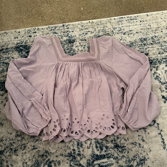NWT Universal Threads Lavender Cropped Eyelet Top - Picture 2 of 4